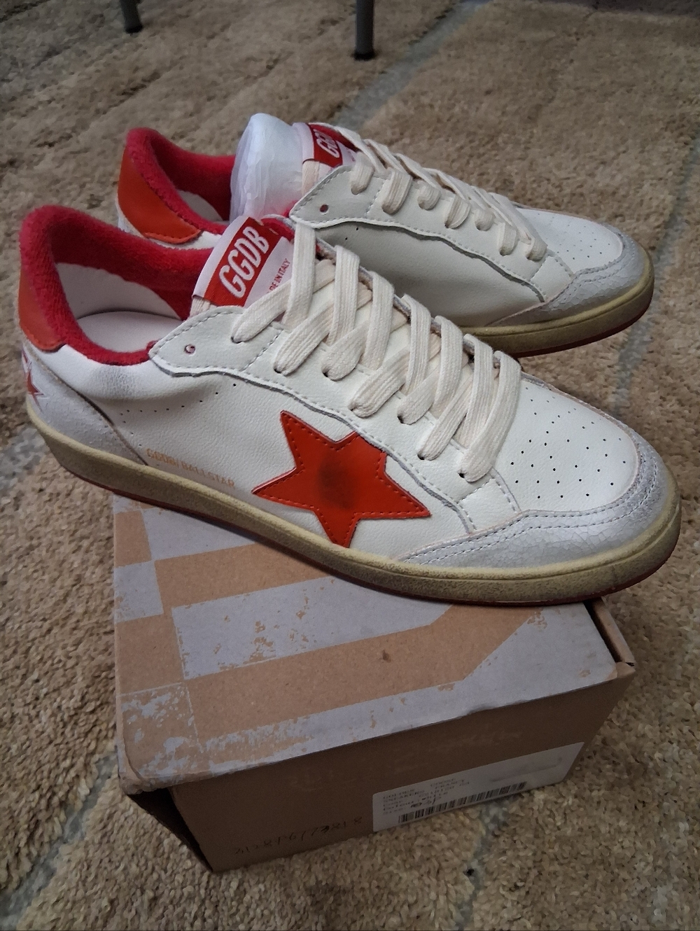 NWT Golden Goose Ball-Star Low-White Red Mens Sz. 39